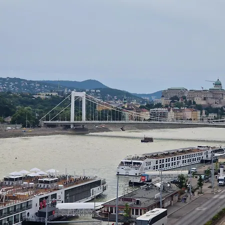 Danube Wonder View * Budapeszt
